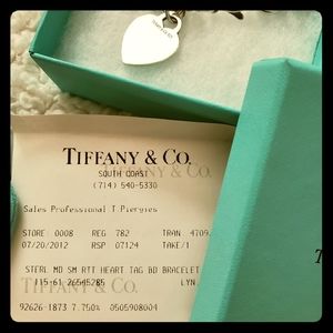 AUTHENTIC Tiffany & Co. Heart charm bracelet 💓